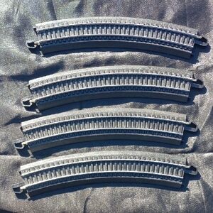 Final Price! Bachmann HO Scale Train Track 4 Piece Set